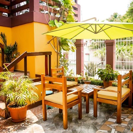 Hotel Bahia Тела Екстериор снимка