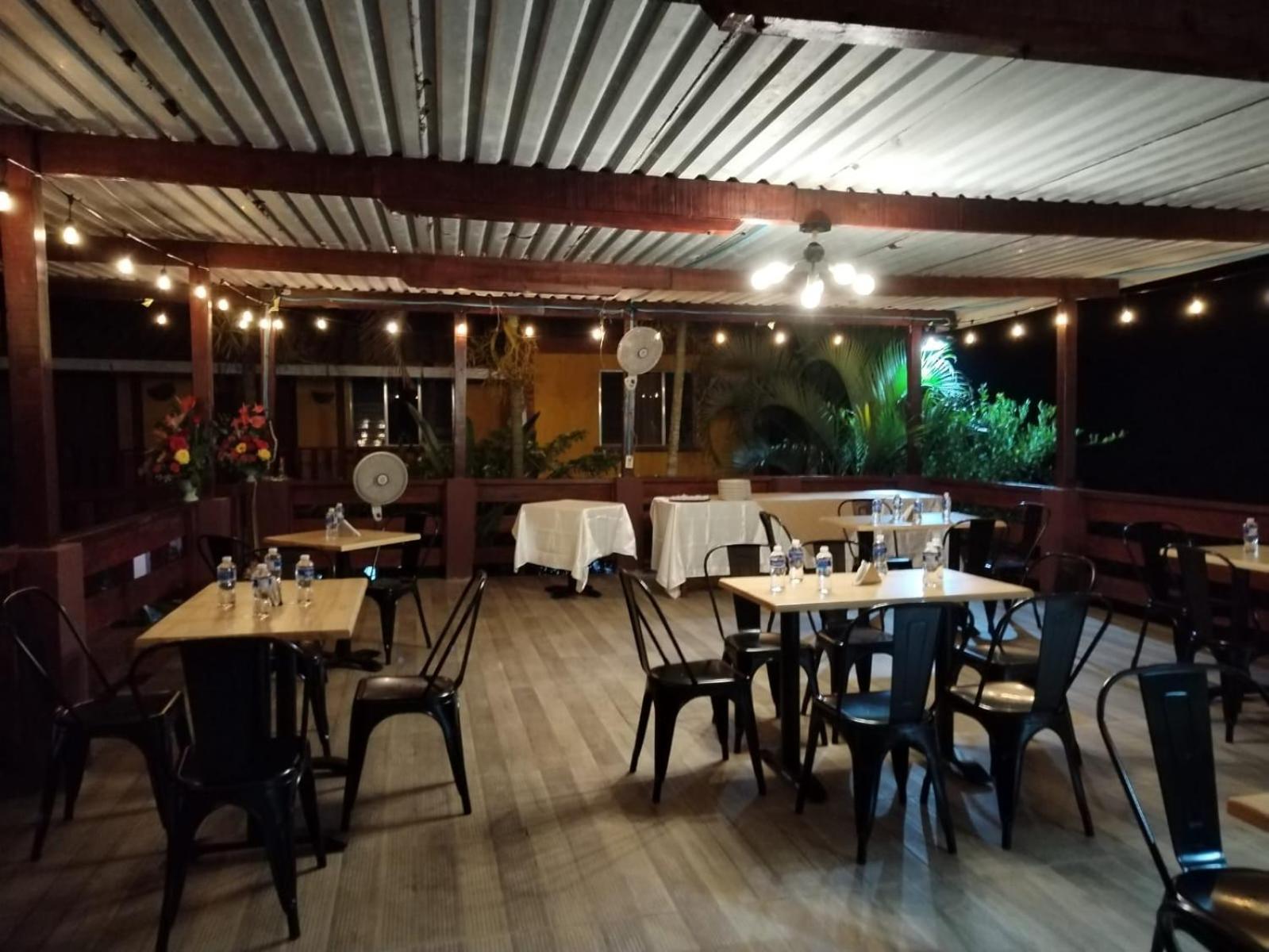Hotel Bahia Тела Екстериор снимка