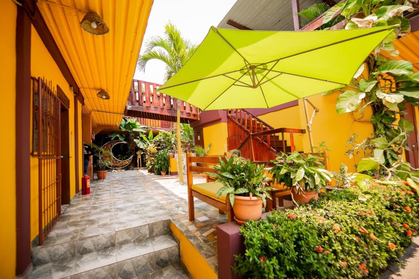 Hotel Bahia Тела Екстериор снимка
