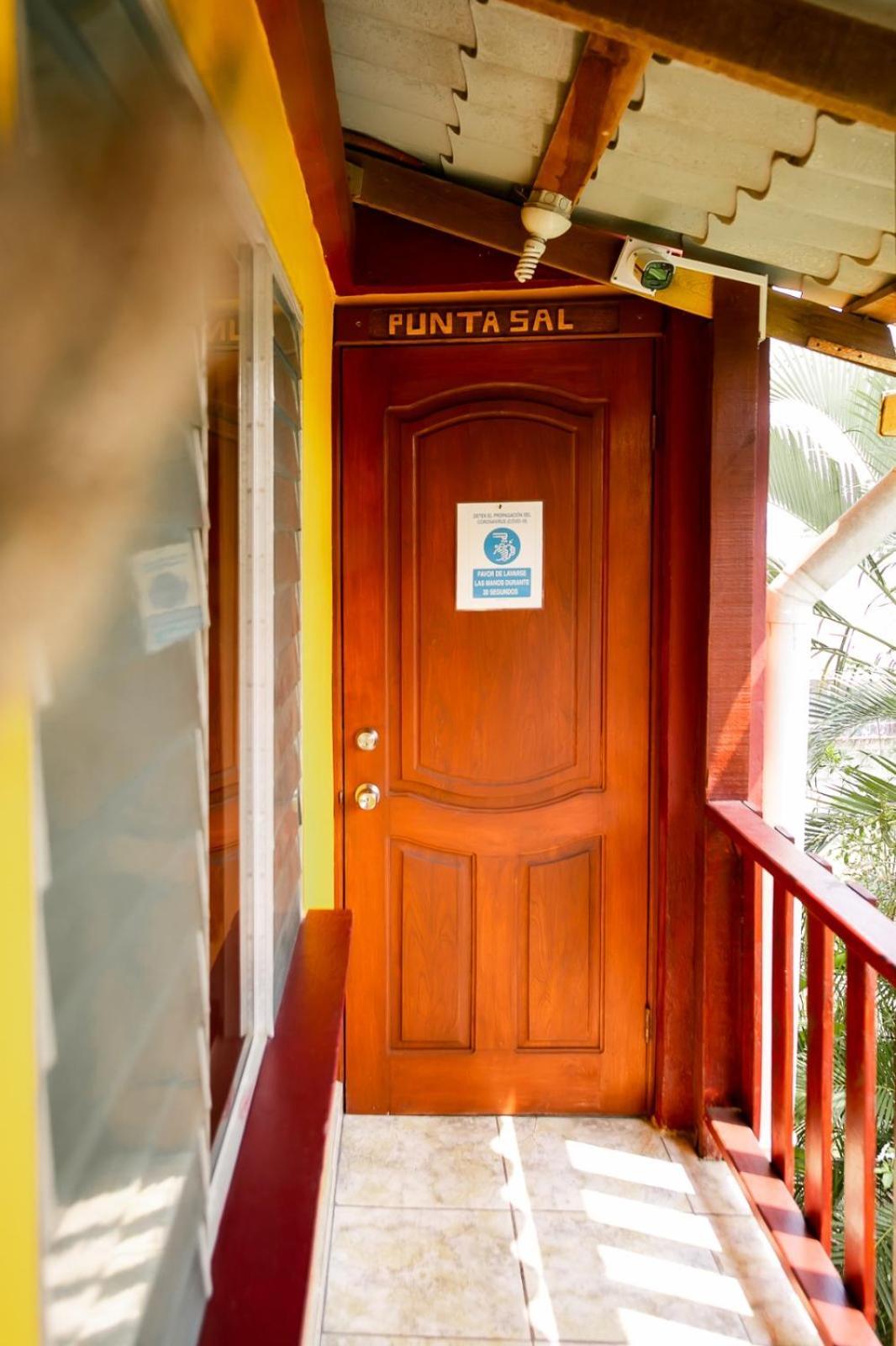 Hotel Bahia Тела Екстериор снимка