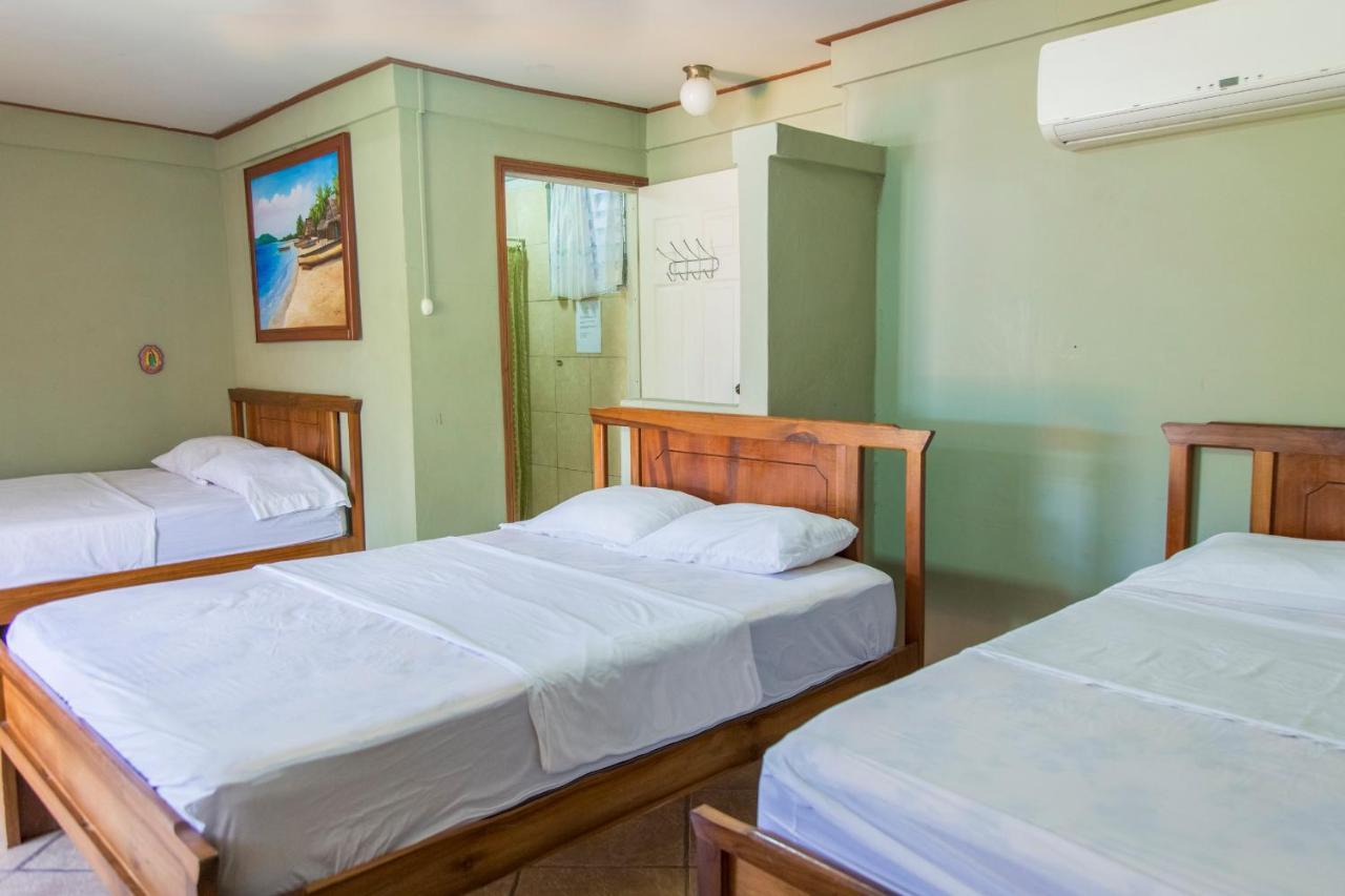Hotel Bahia Тела Екстериор снимка